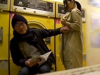 Steamy sex session with a stranger in Tokyo's laundromat
